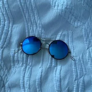 Kyme | Accessories | Kyme Sunglasses | Poshmark display picture 3